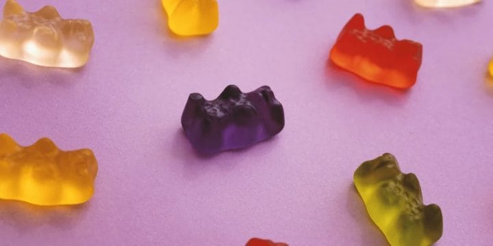 Close up shot of apple cider vinegar gummies for weight loss