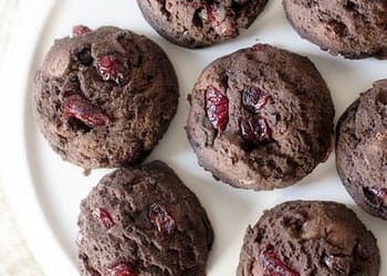 plate of cranberry cookies