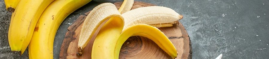banana top view