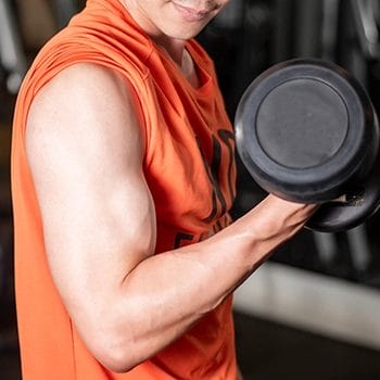 Performing bicep curls